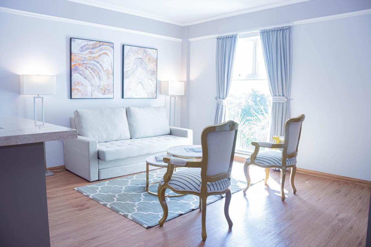 Bisinii Boutique Hotel 埃斯特城 外观 照片